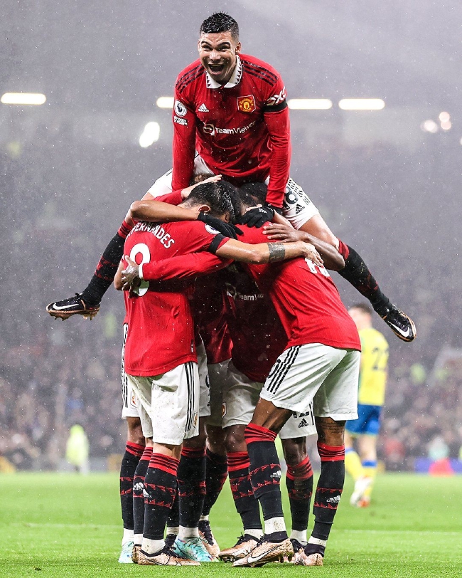 离拉玛西亚 离拉玛西亚